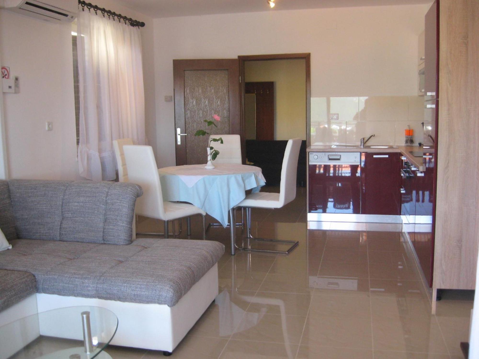 Apartments Silmare Рабац Стая снимка