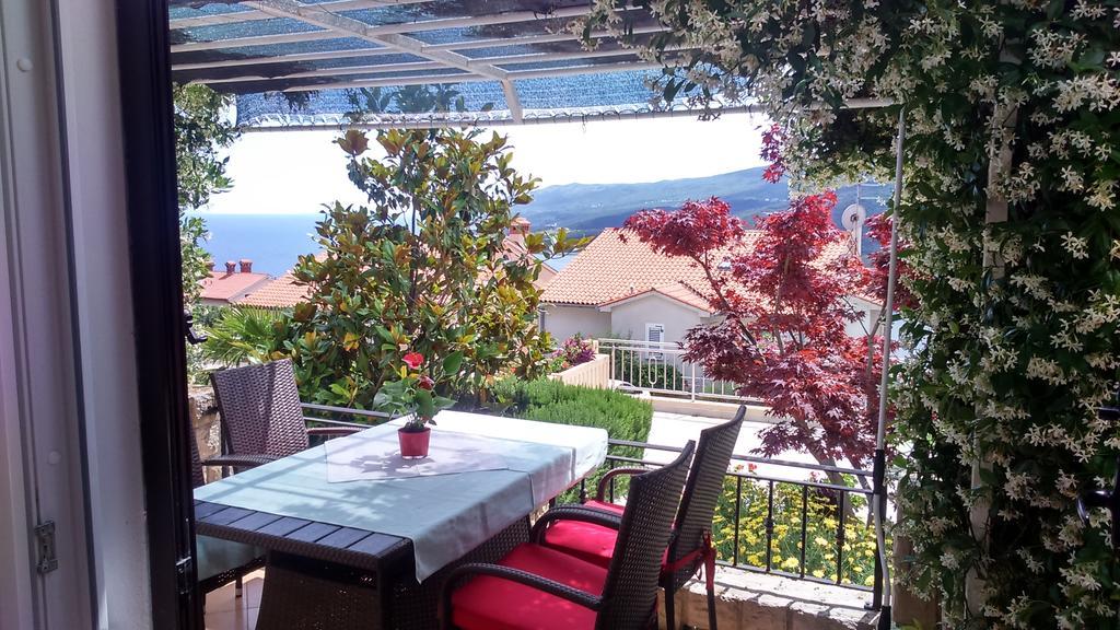 Apartments Silmare Рабац Екстериор снимка